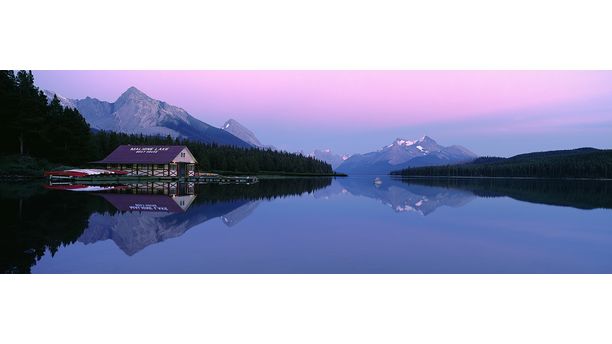 Maligne Lake