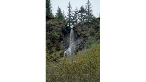 Hiking to the waterfalls.