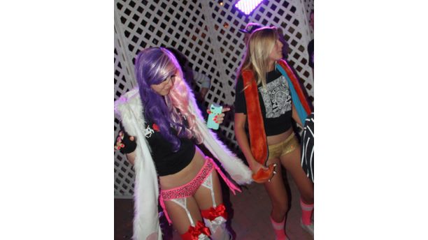 EDM Halloween sexy