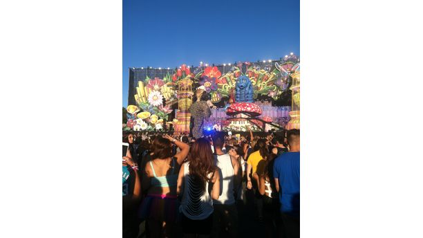 BEYOND WONDERLAND