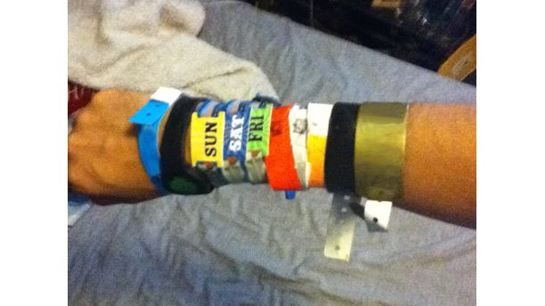 wristbands make me dance