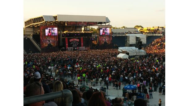 Rock on the Range Croud