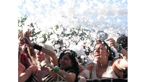 Warped, where the crowds are epic! 