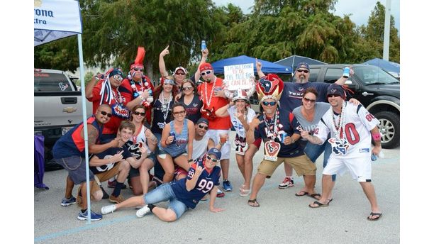 Texans 2014 FAN HARD Fan-mily